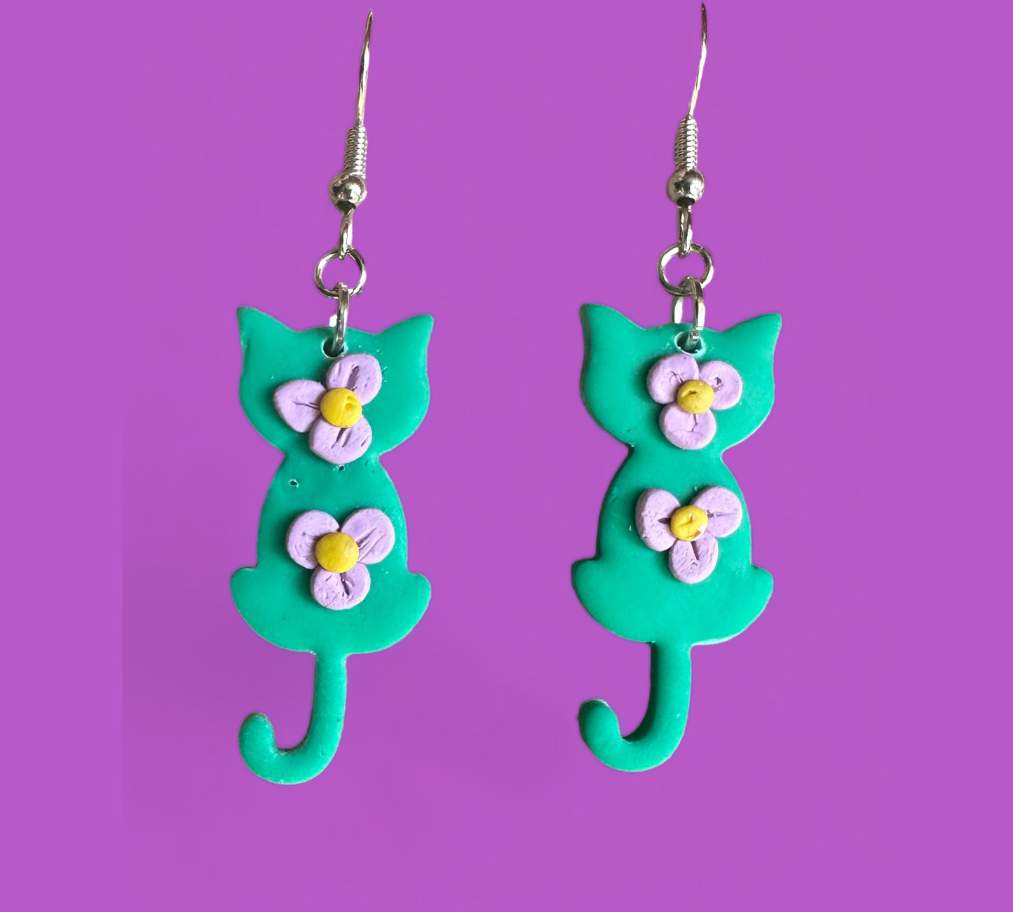 Cats and flowers - Beautiful Disaster