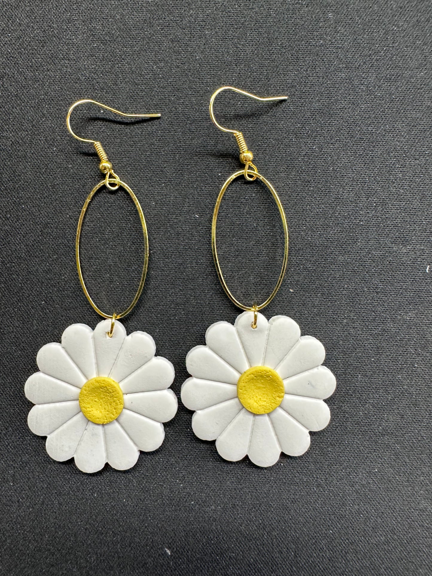Daisies and Ovals