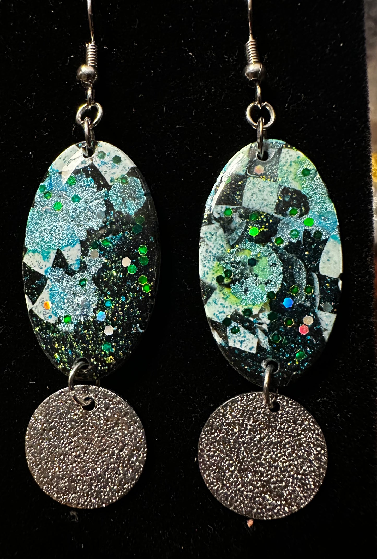 Earrings - Beautiful Disaster