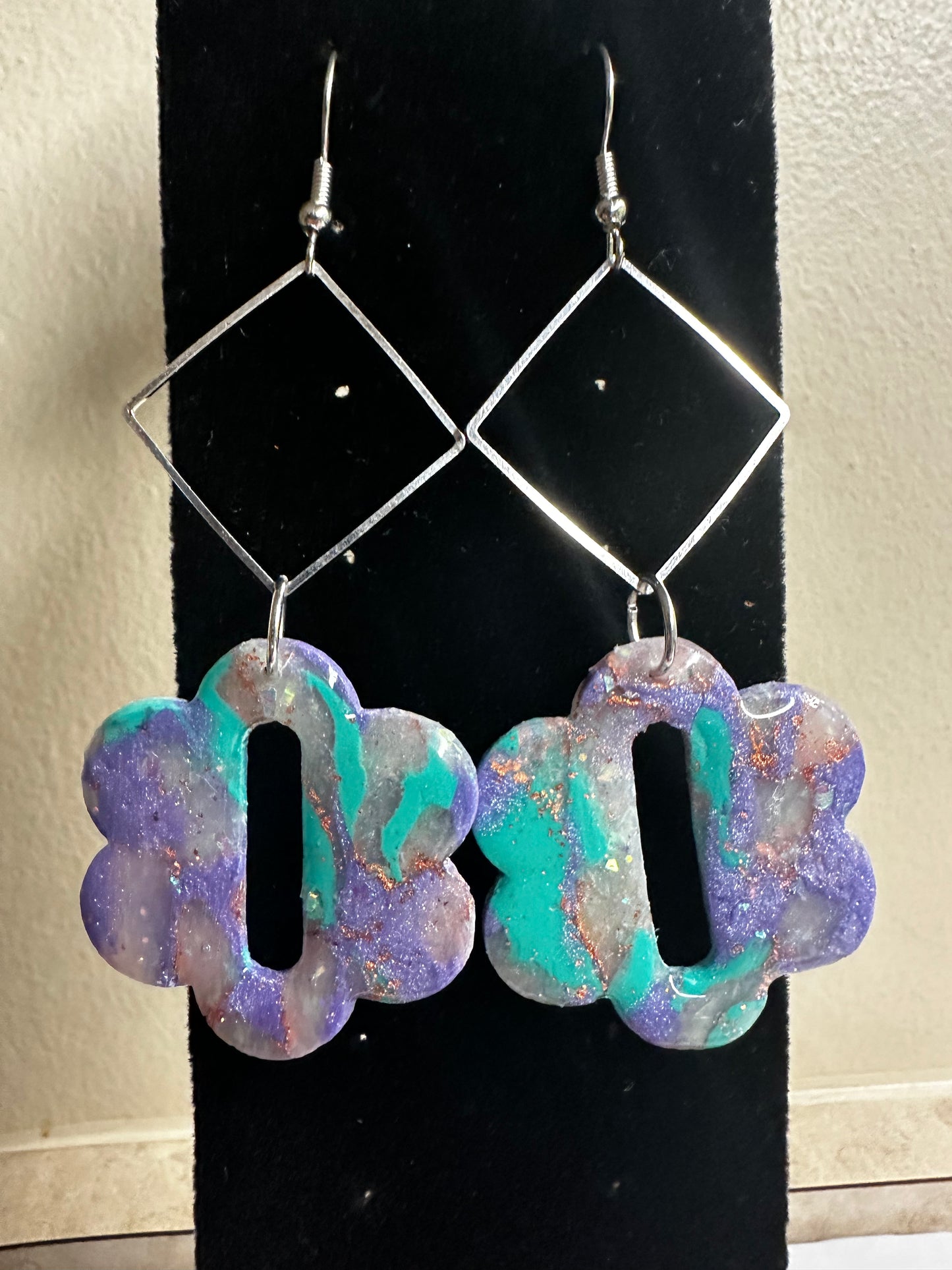 Flower Earrings - Beautiful Disaster