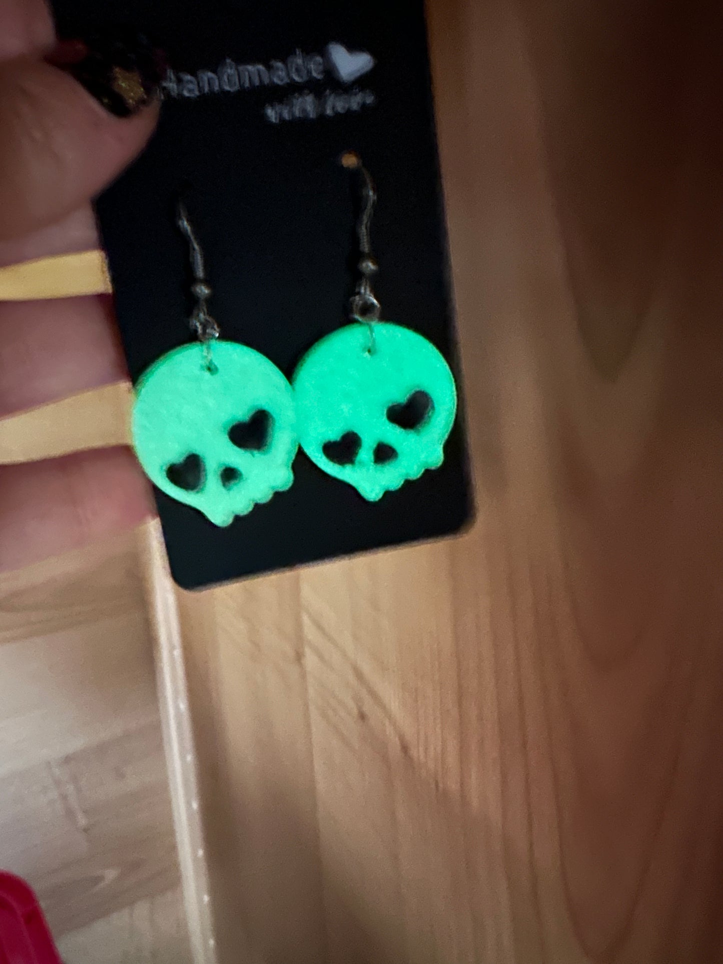 Glowy Skulls