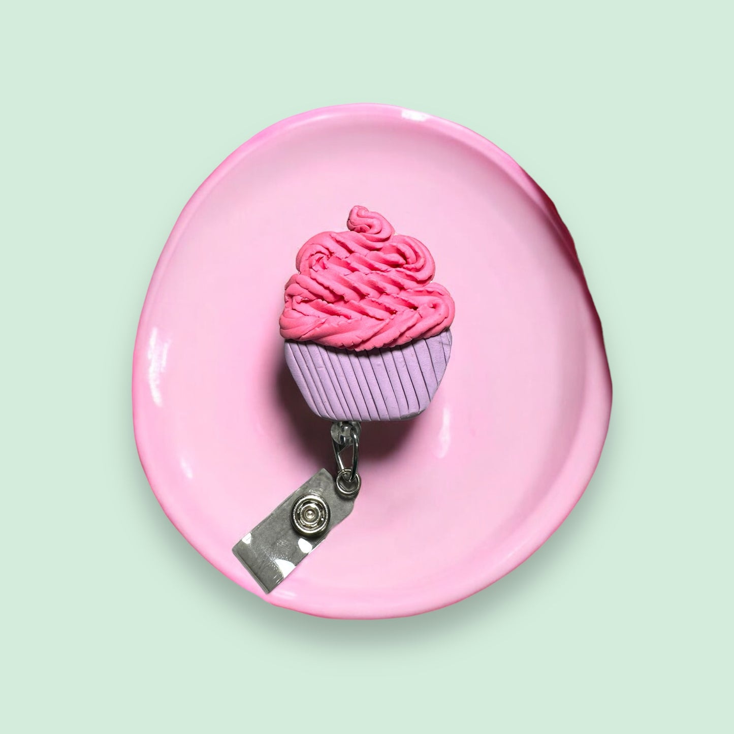 Cupcake Badge Reel