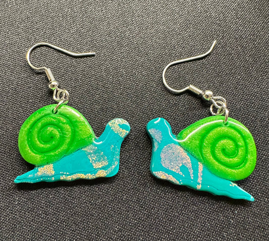 Snail Earrings - Beautiful Disaster 