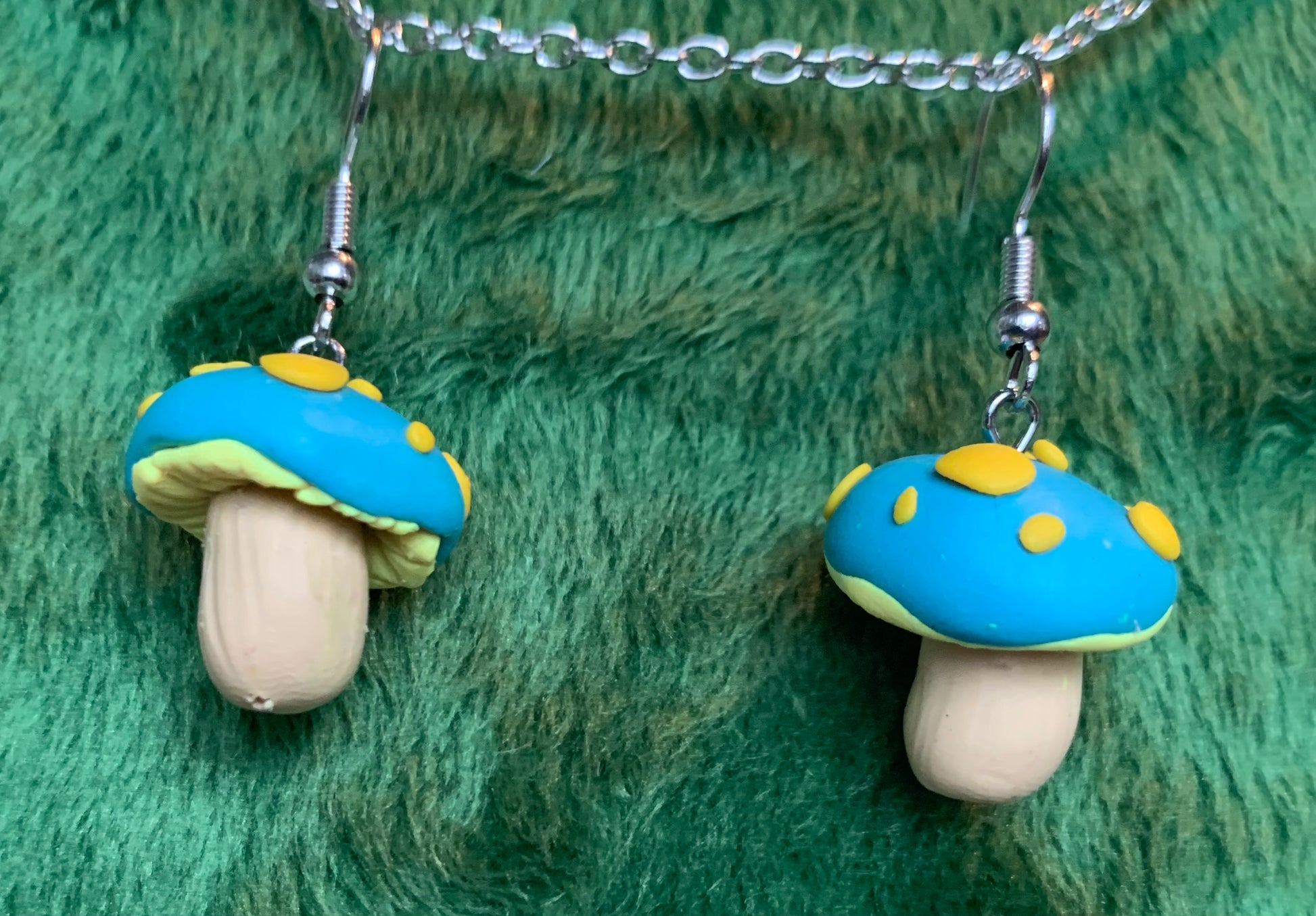 Eat Me Mushroom Earrings - Beautiful Disaster 