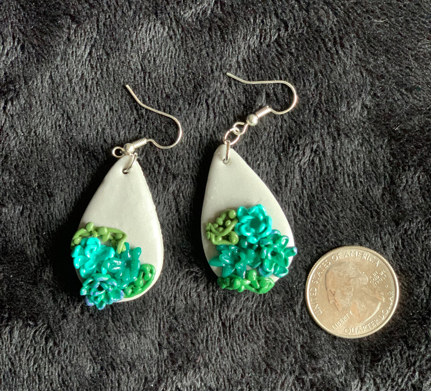 Succulent Earrings - Beautiful Disaster 